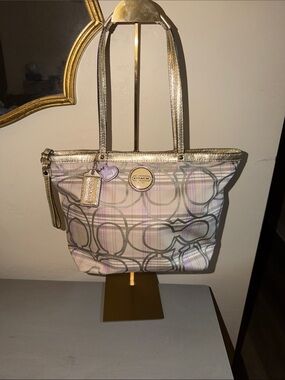 Coach Signature Tartan Plaid Tote with Hang tags!!